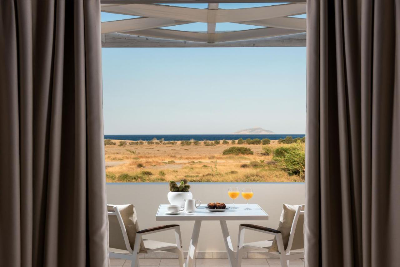 Filothei Beach House With Pool Kalamaki  Exterior photo
